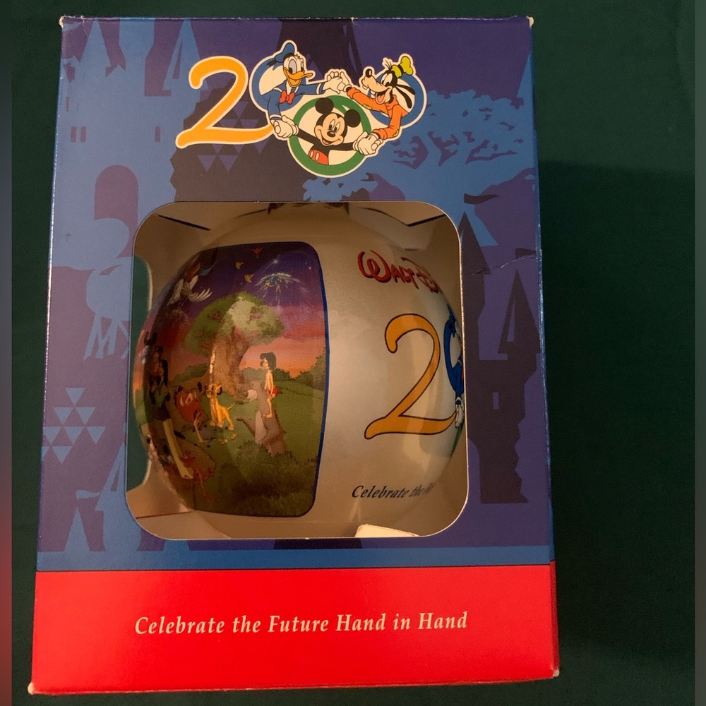 Vintage Walt Disney World 2000 Glass Ornament, Slightly Used - Picture 4 of 4